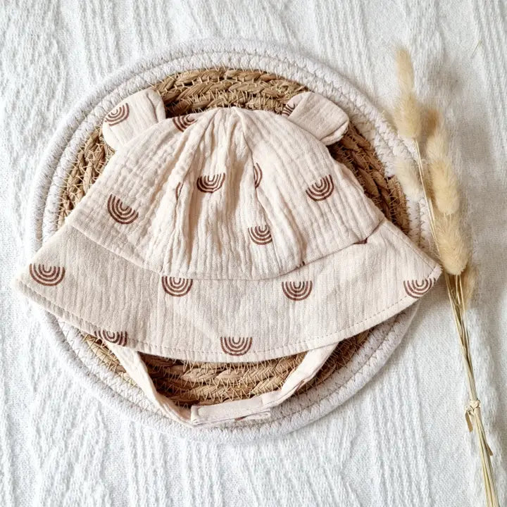 Chapeau de soleil en mousseline pour bébé - Beige avec arc-en-ciel